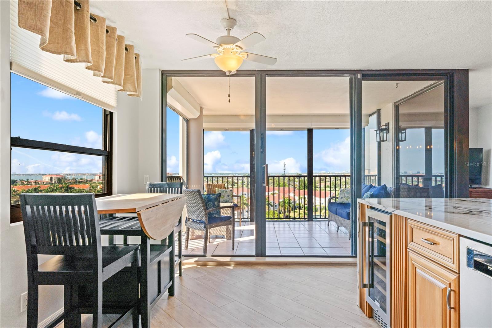 6294 BAHIA DEL MAR CIR #904, ST PETERSBURG, FL — photo 27