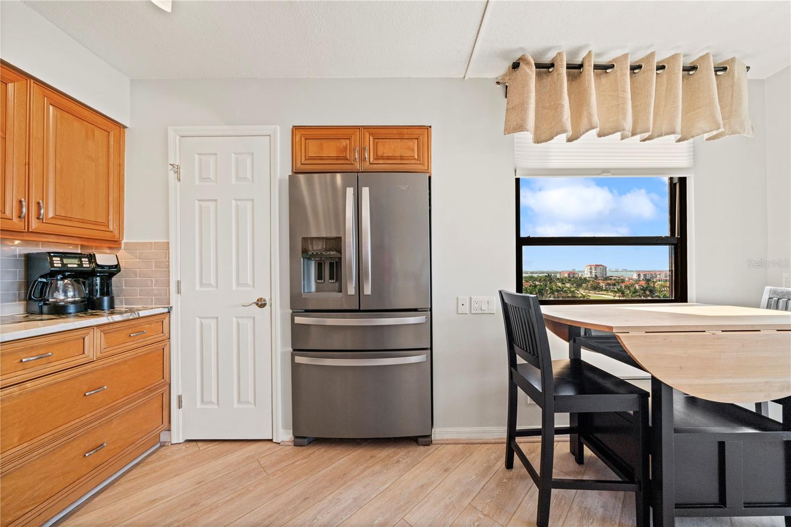 6294 BAHIA DEL MAR CIR #904, ST PETERSBURG, FL — photo 28