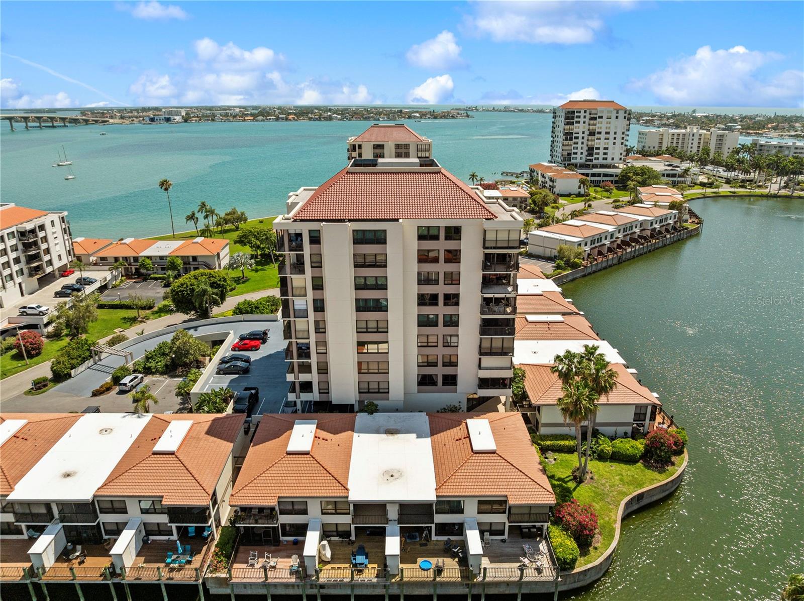 6294 BAHIA DEL MAR CIR #904, ST PETERSBURG, FL — photo 62