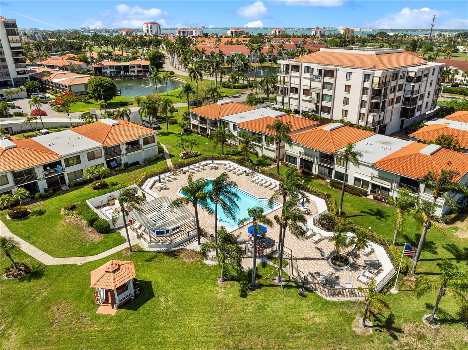 6294 BAHIA DEL MAR CIR #904, ST PETERSBURG, FL — photo 76