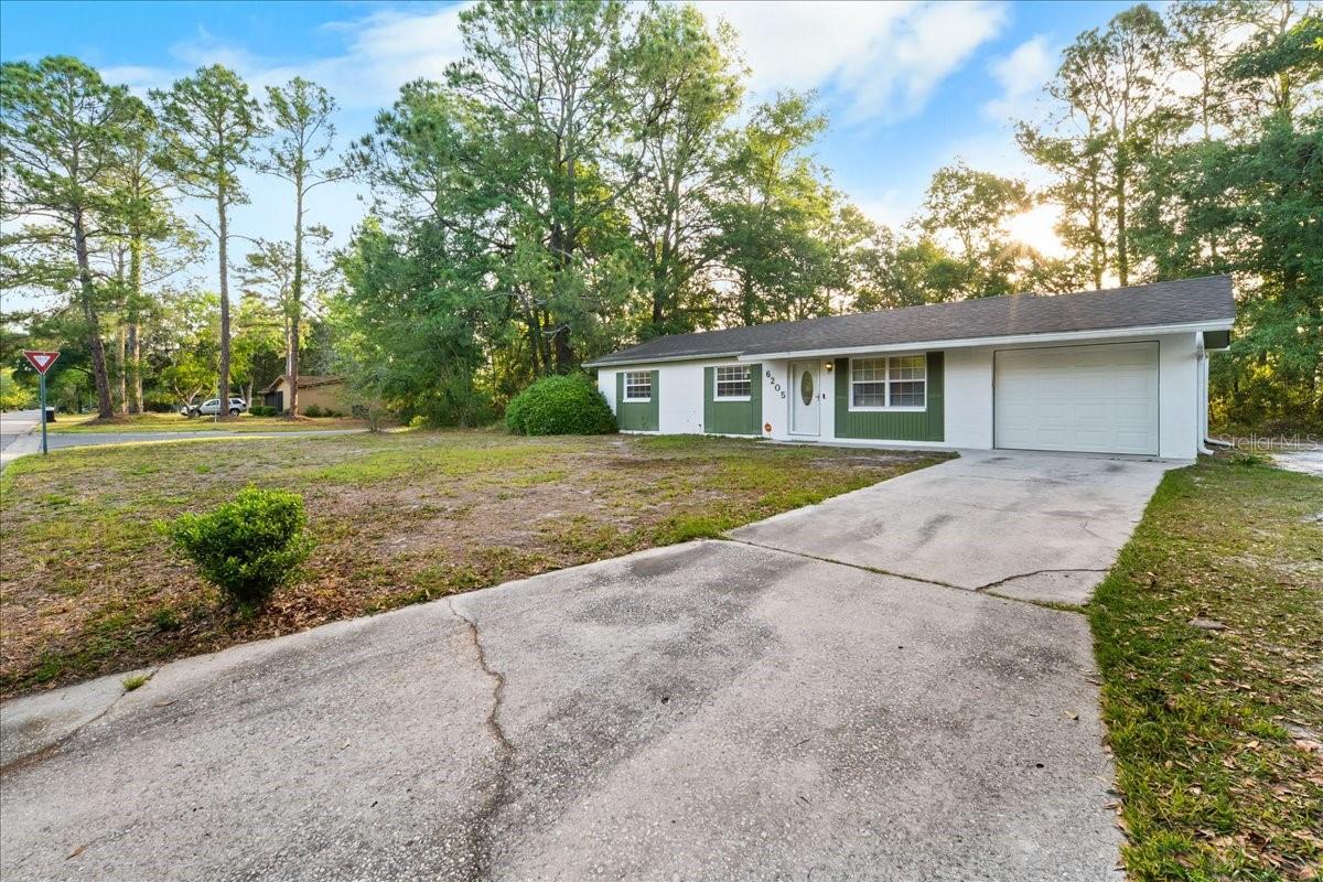 6205 NW 26TH TER, GAINESVILLE, FL — photo 2