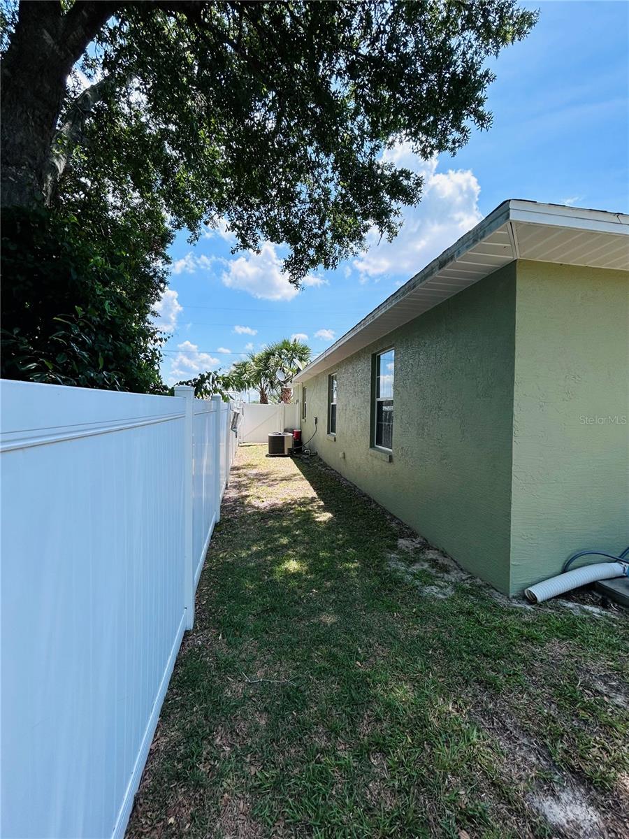 13620 SW 48TH CT, OCALA, FL — photo 47