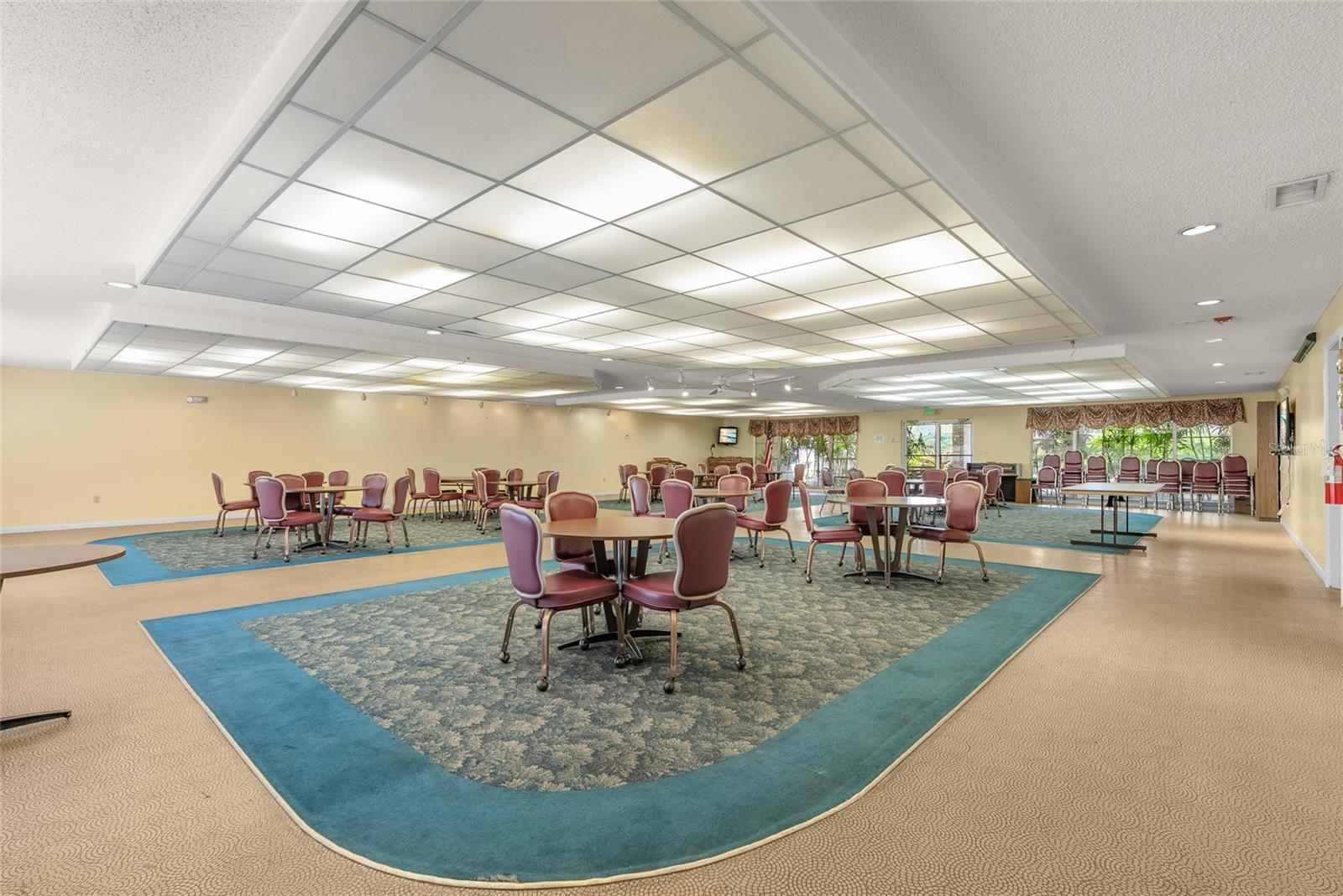 5967 TERRACE PARK DR N #201, ST PETERSBURG, FL — photo 57