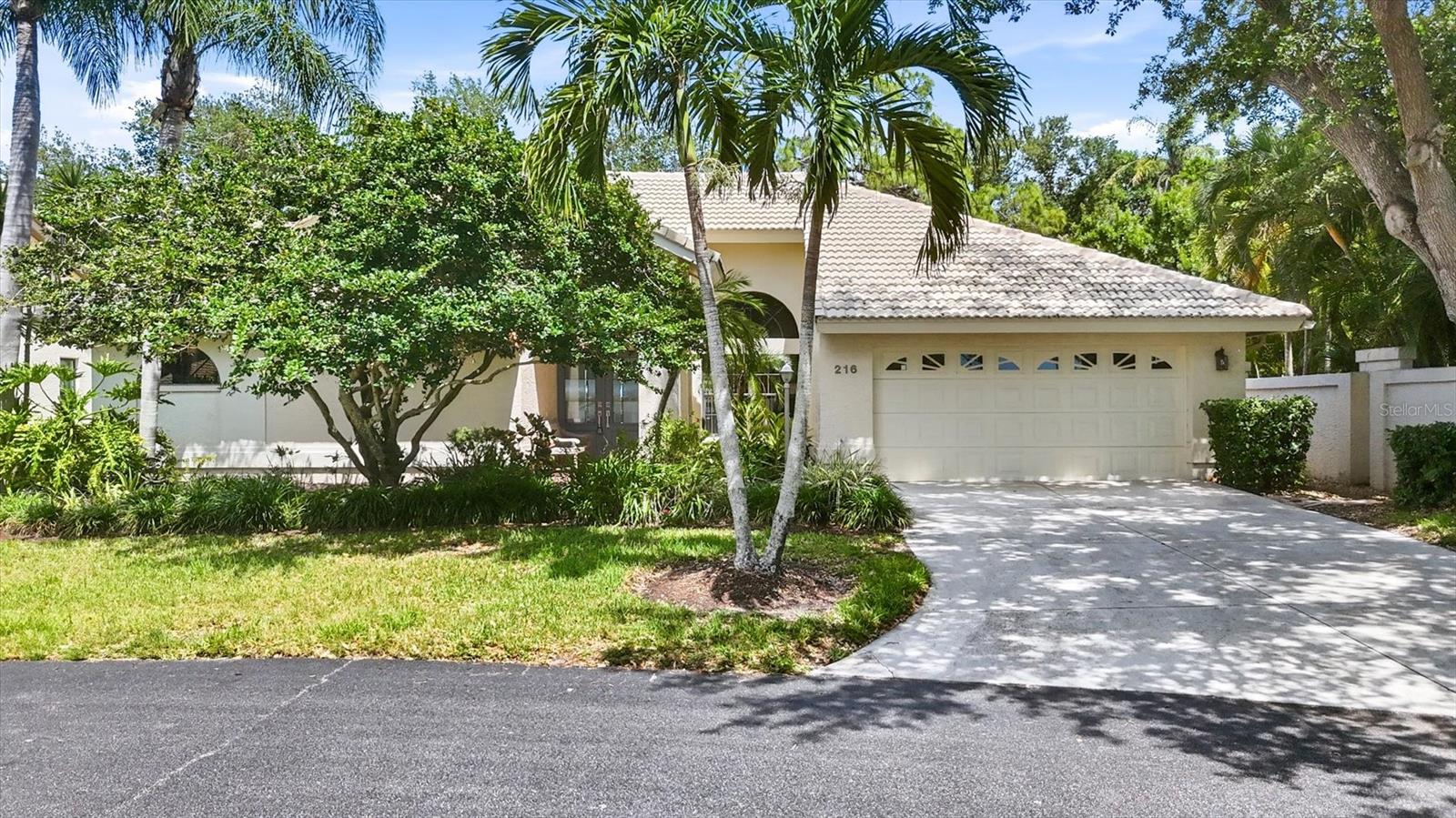 216 CARRIAGE HOUSE LN #216, NOKOMIS, FL — photo 2