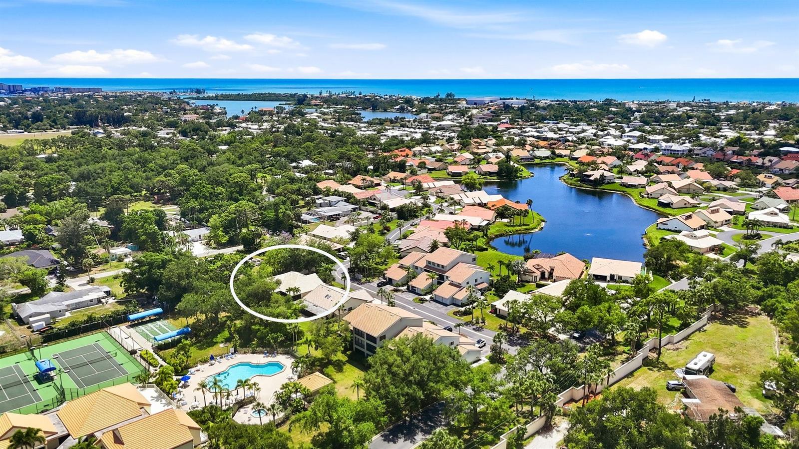 216 CARRIAGE HOUSE LN #216, NOKOMIS, FL — photo 3