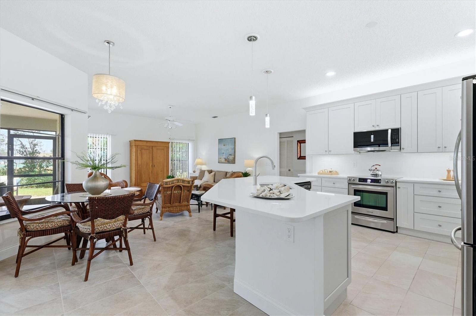 216 CARRIAGE HOUSE LN #216, NOKOMIS, FL — photo 8