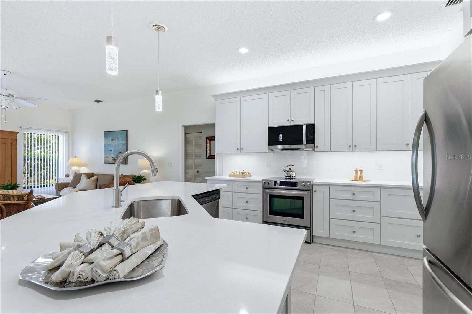 216 CARRIAGE HOUSE LN #216, NOKOMIS, FL — photo 9