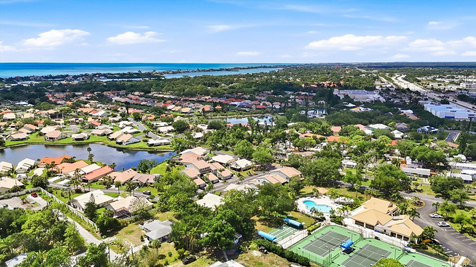 216 CARRIAGE HOUSE LN #216, NOKOMIS, FL — photo 33
