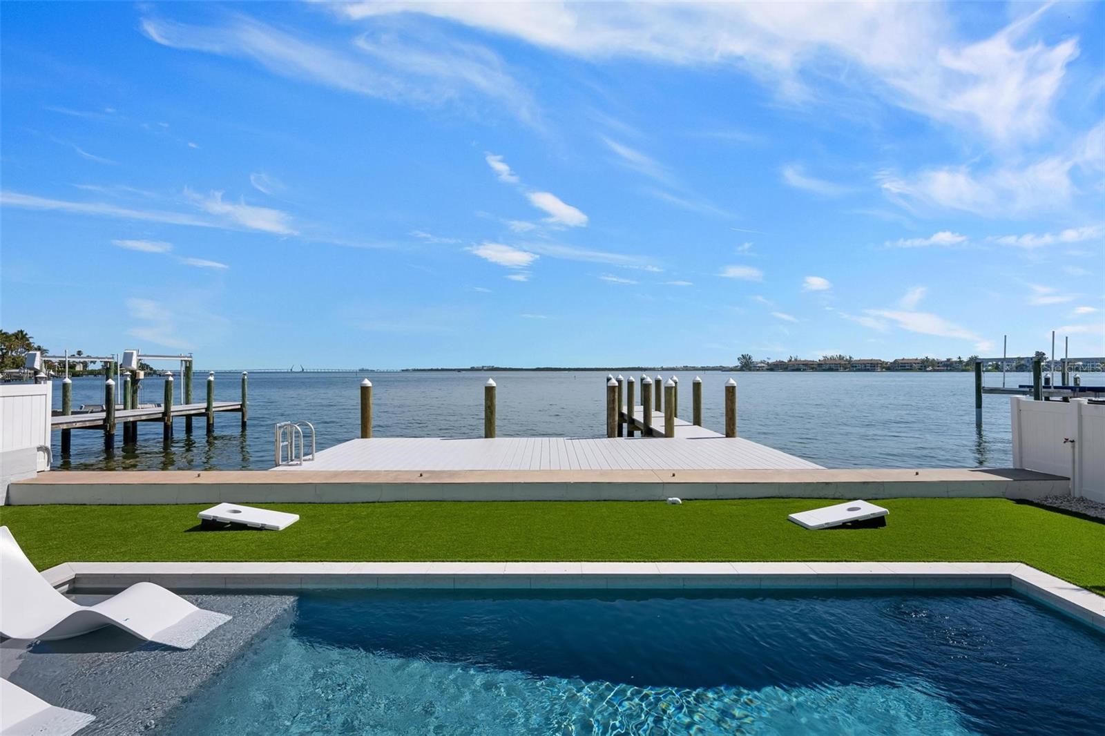 118 9TH ST N, BRADENTON BEACH, FL — photo 29