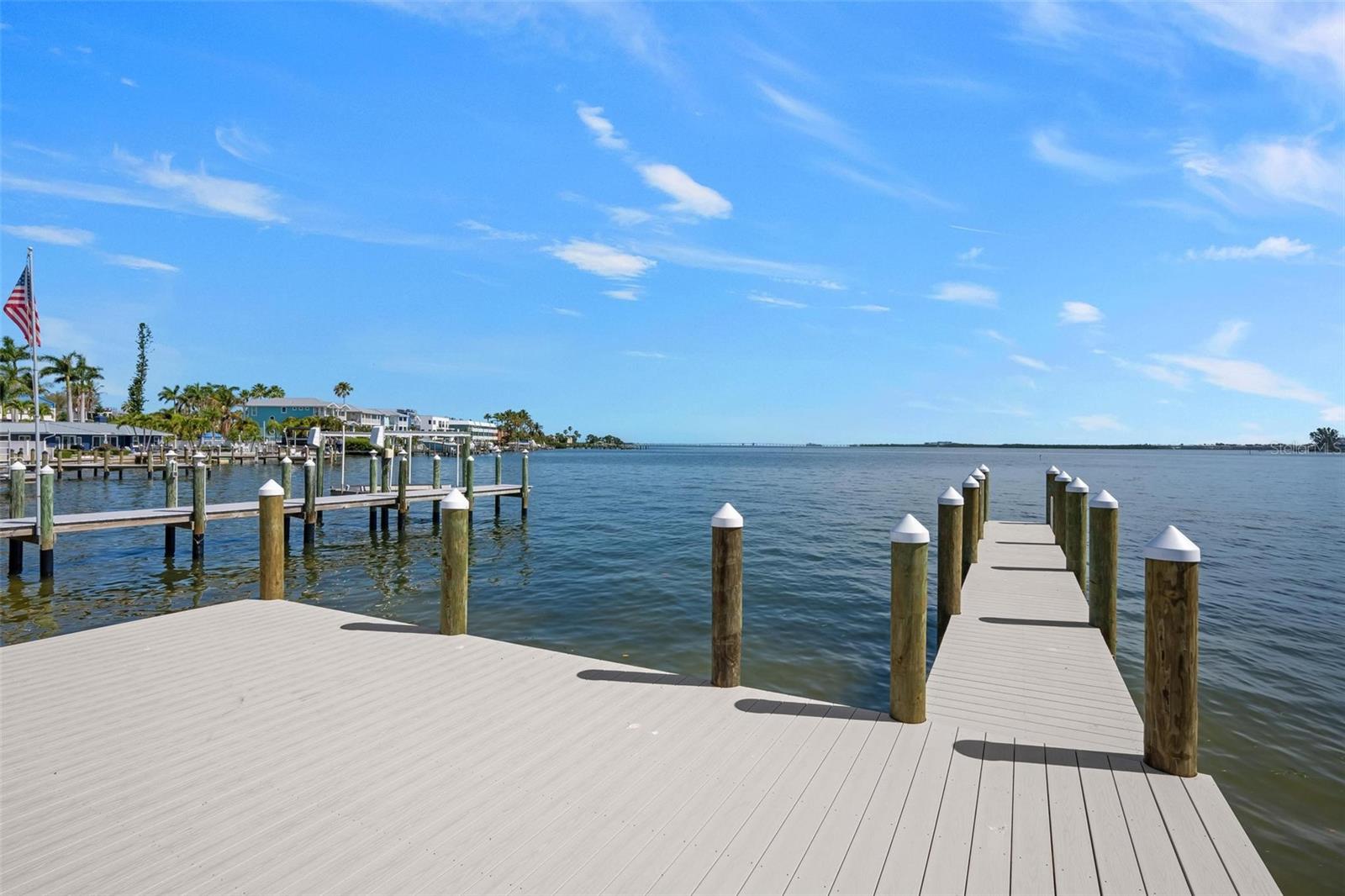 118 9TH ST N, BRADENTON BEACH, FL — photo 32