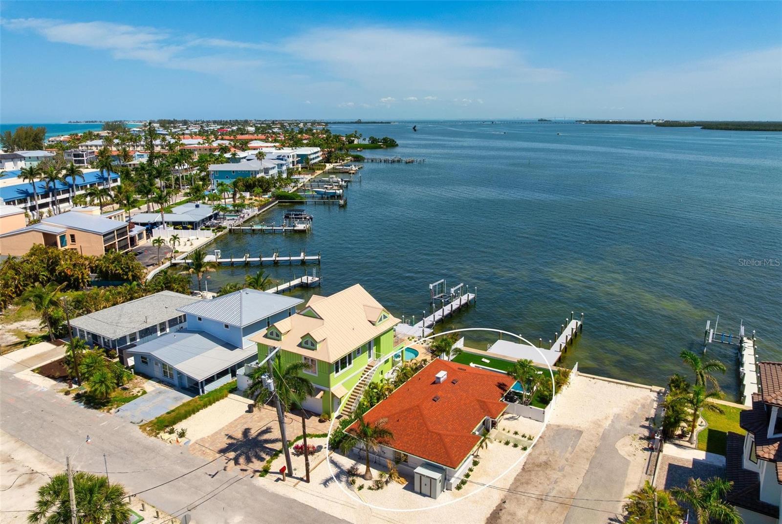 118 9TH ST N, BRADENTON BEACH, FL — photo 42