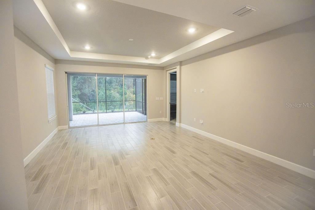 4605 ROSATTI RD, WESLEY CHAPEL, FL — photo 3