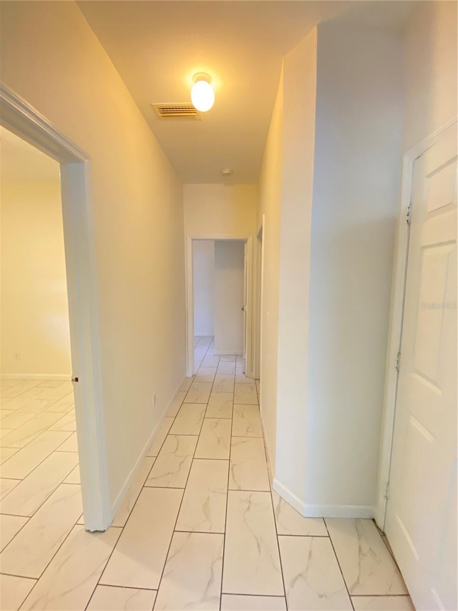 4721 14TH AVE S, ST PETERSBURG, FL — photo 21