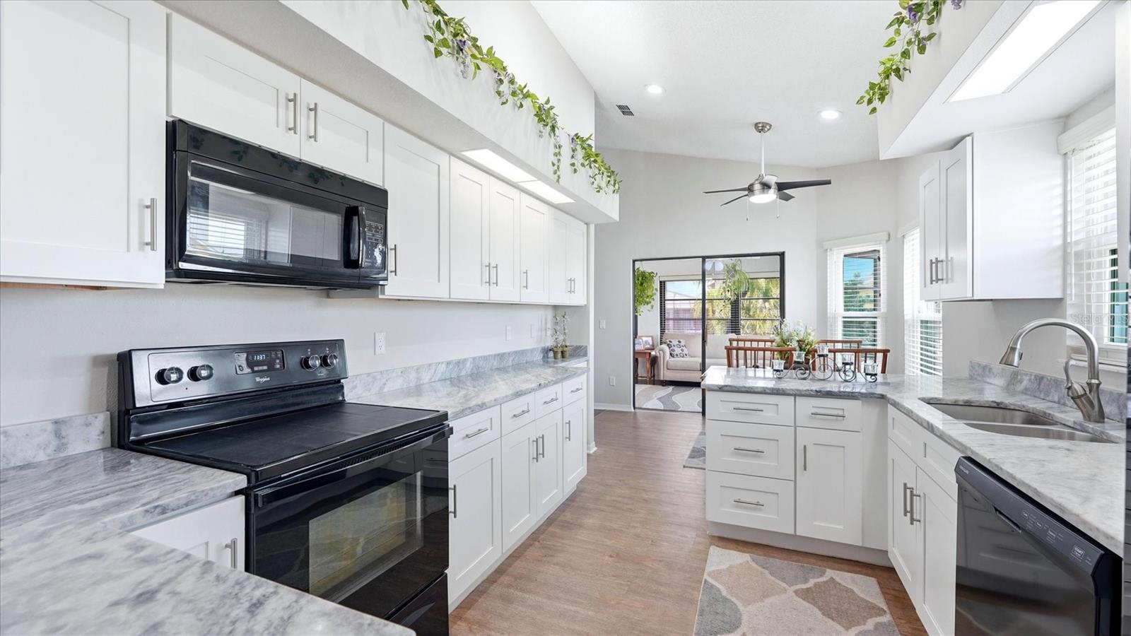 1834 E DEL WEBB BLVD, SUN CITY CENTER, FL — photo 18