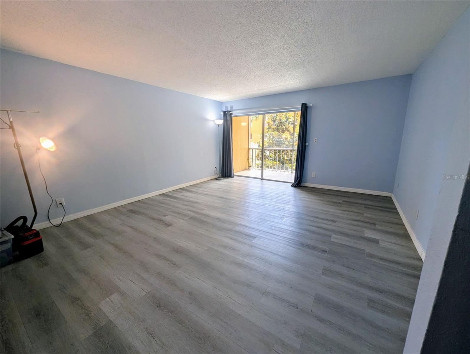 2366 E MALL DR #313, FORT MYERS, FL — photo 3