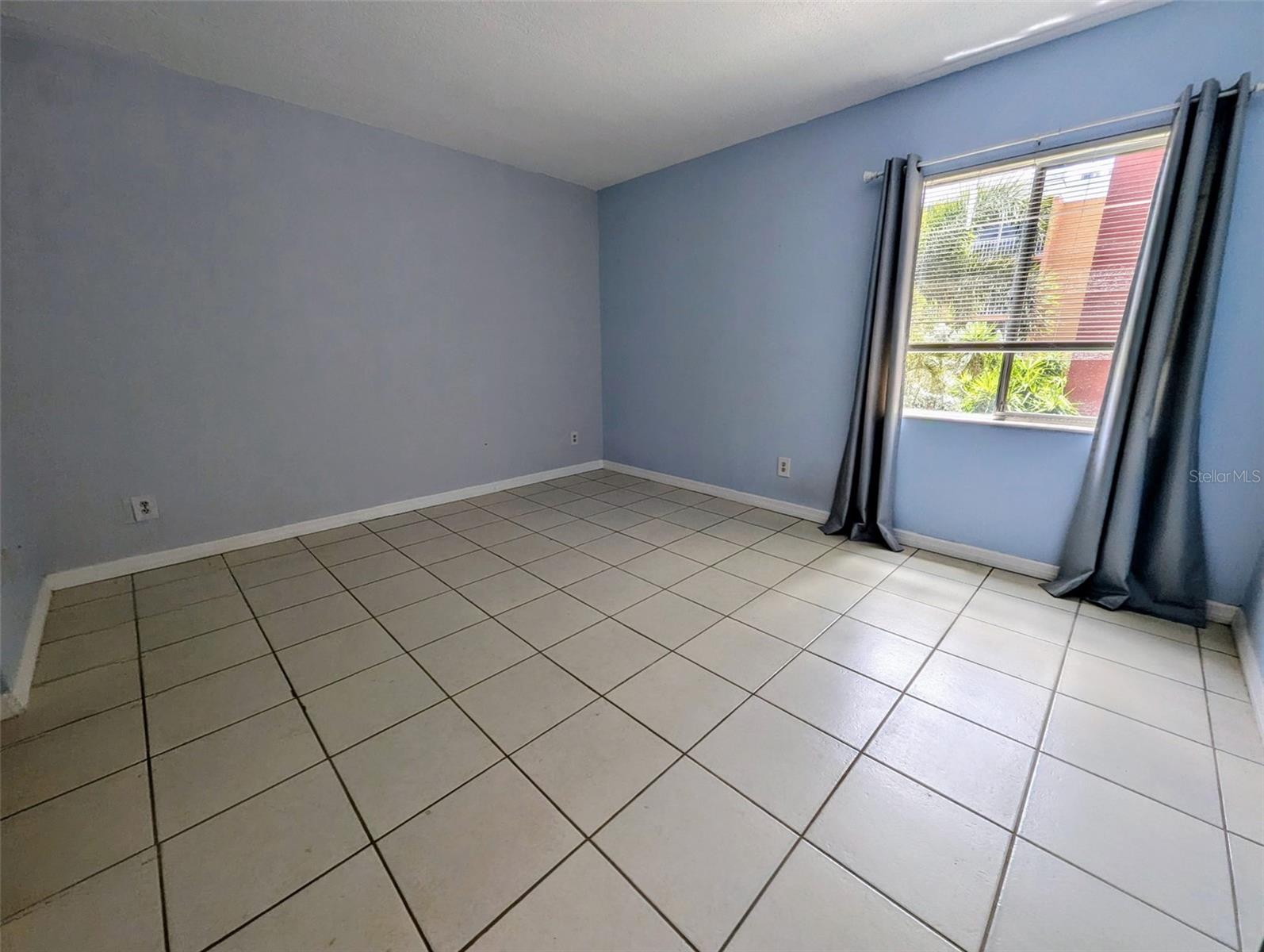 2366 E MALL DR #313, FORT MYERS, FL — photo 7