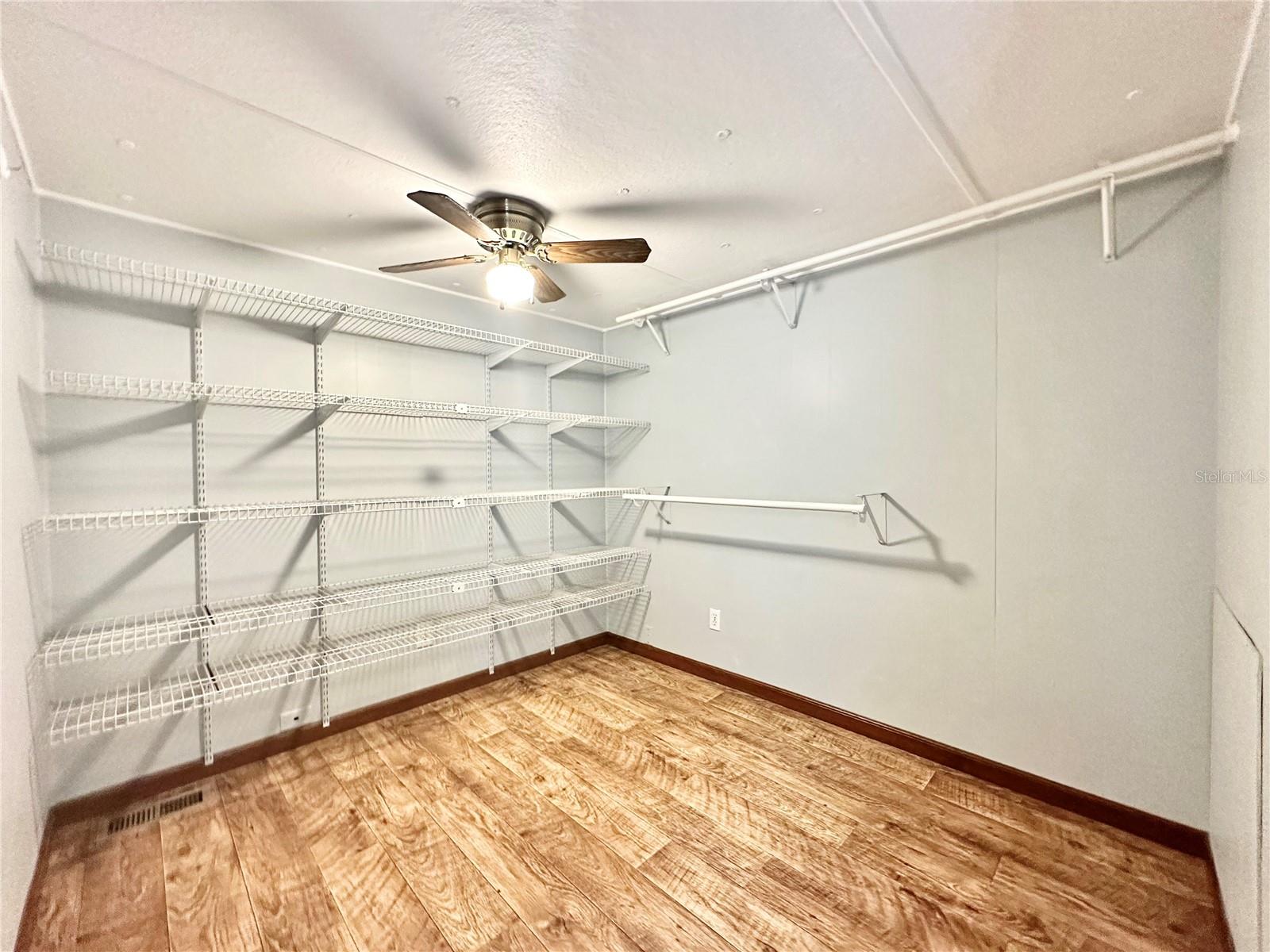 522 TAMMI DR, LEESBURG, FL — photo 38