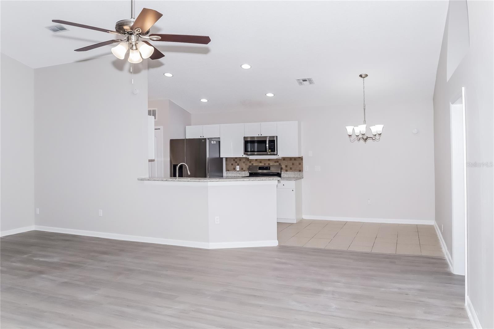 2544 MEADOW OAKS LOOP, CLERMONT, FL — photo 15