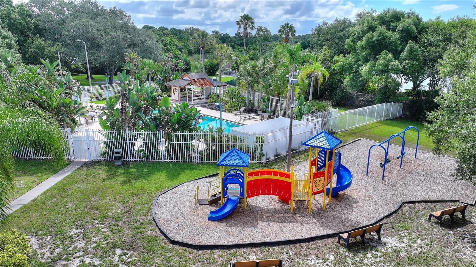 3906 BLOOMING HILL LN, PALM HARBOR, FL — photo 45