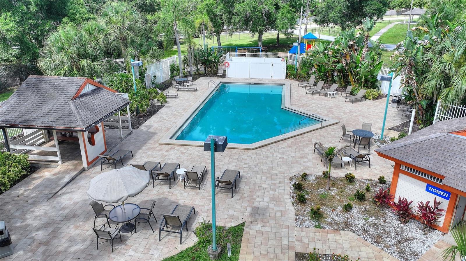 3906 BLOOMING HILL LN, PALM HARBOR, FL — photo 46