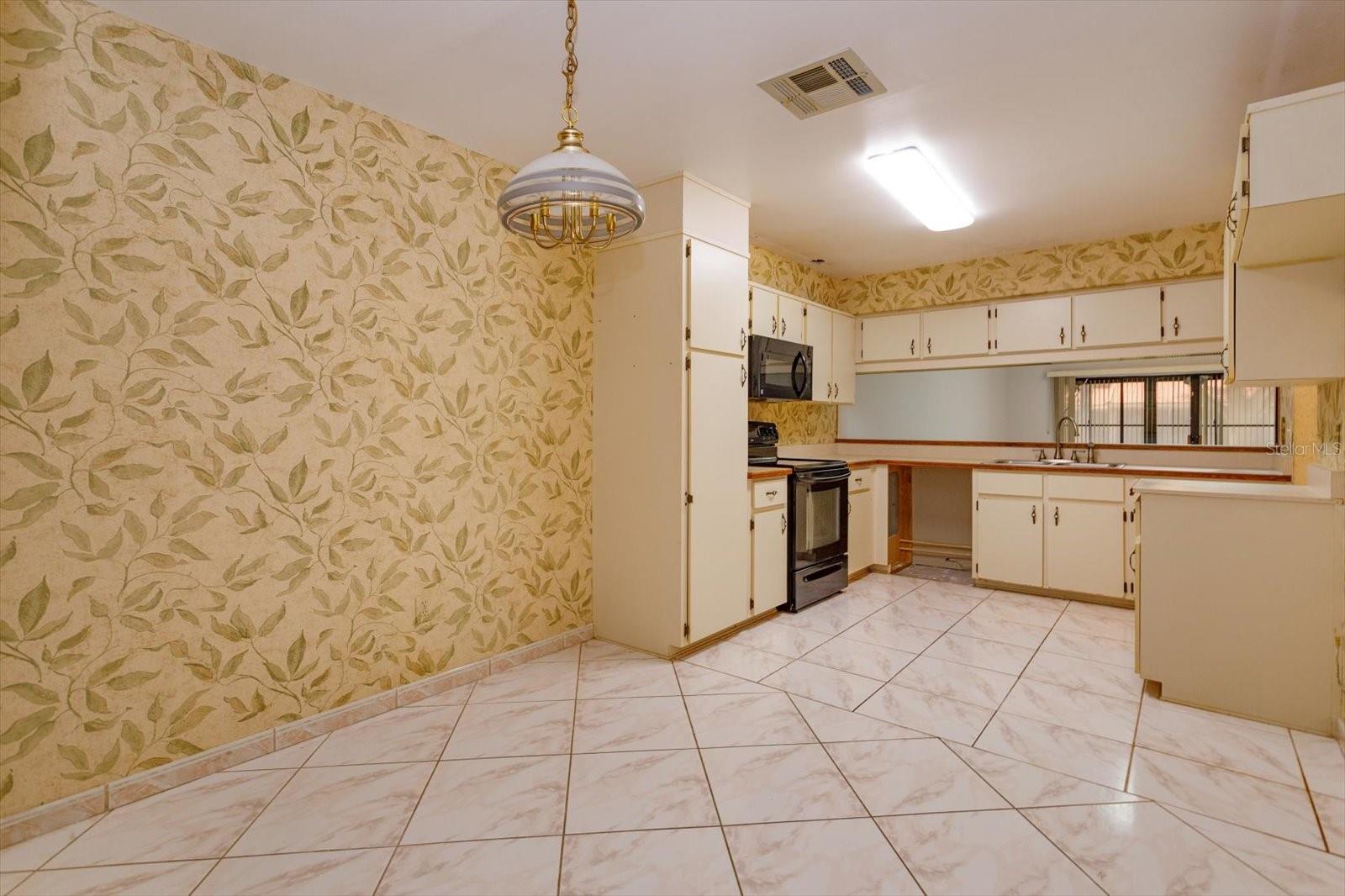 8266 AMBROSE COVE WAY, ORLANDO, FL — photo 5