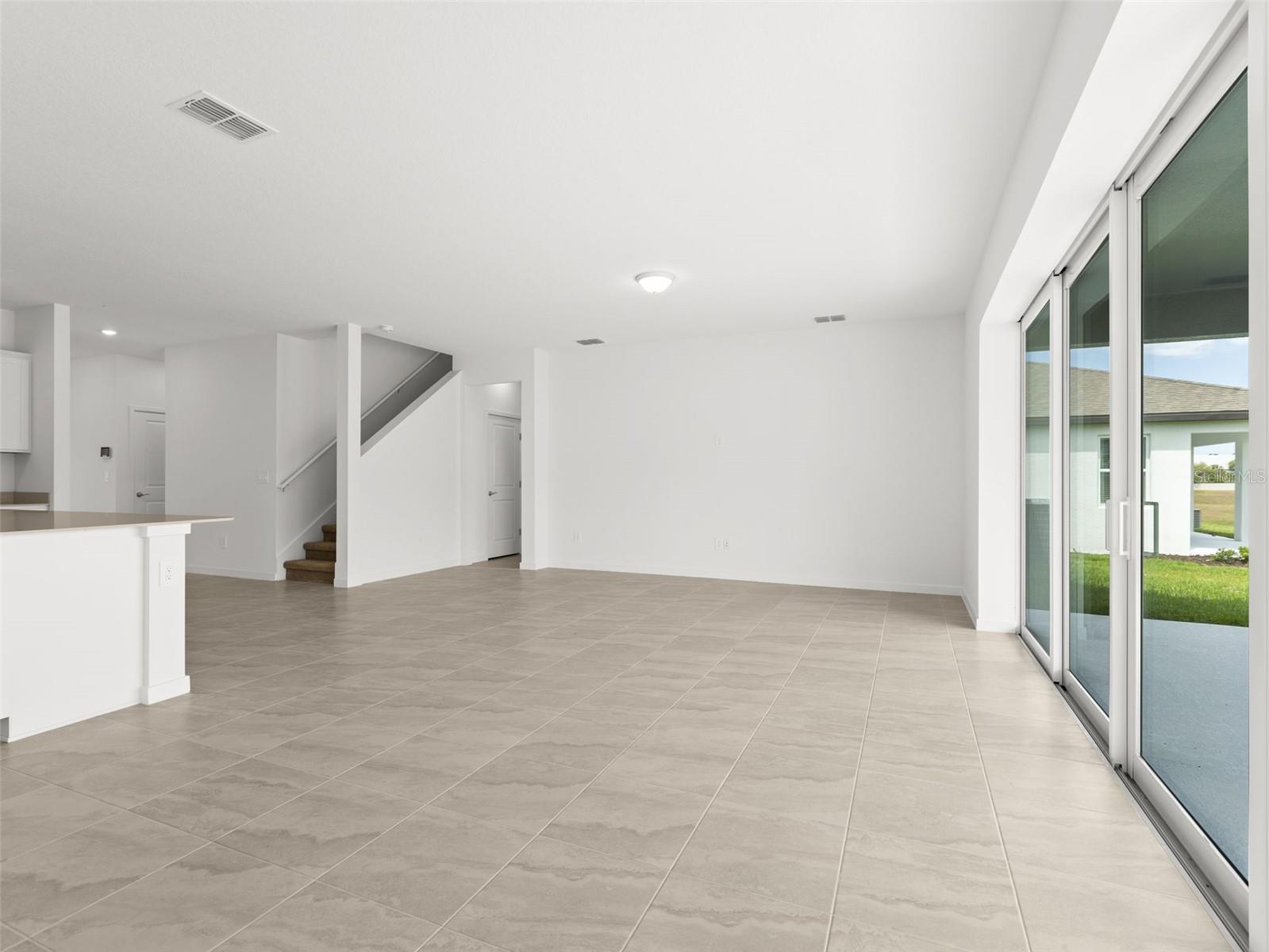 11234 SYCAMORE GLEN LOOP, THONOTOSASSA, FL — photo 15