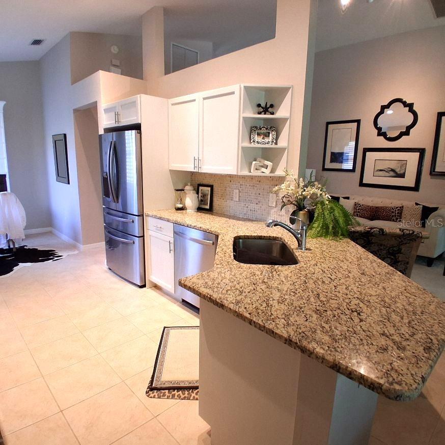6642 41ST STREET CIR E, SARASOTA, FL — photo 8