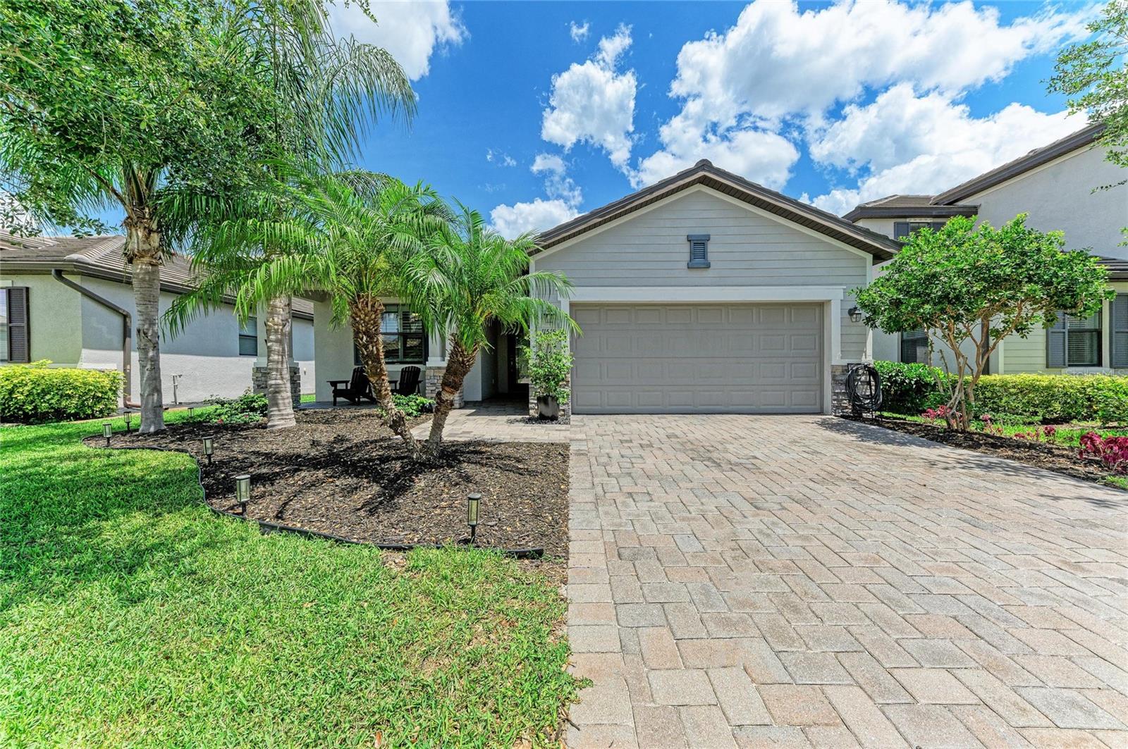 11515 SWEETGRASS DR, BRADENTON, FL
