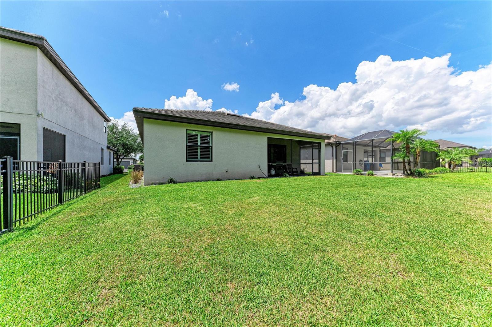 11515 SWEETGRASS DR, BRADENTON, FL — photo 37