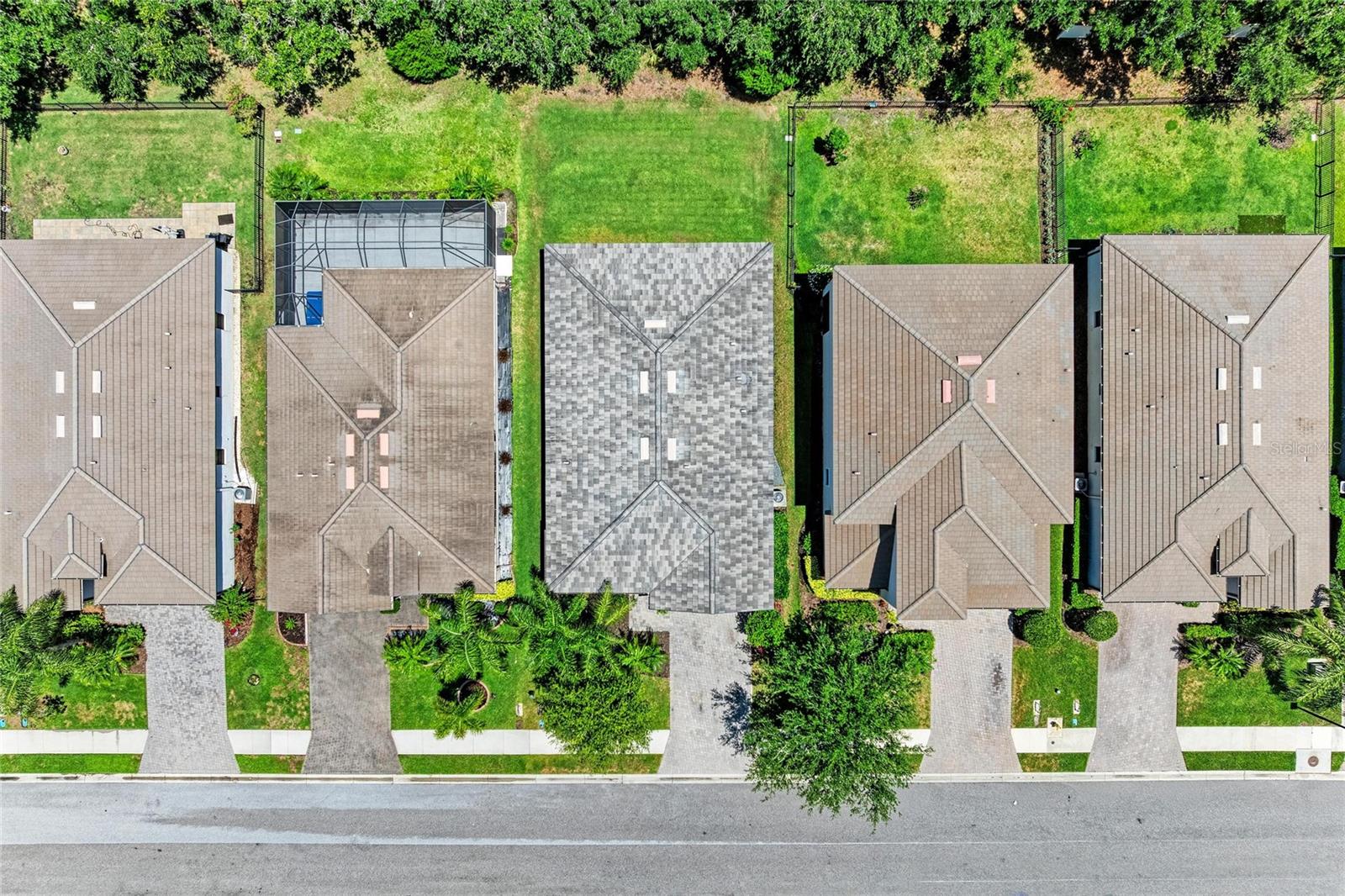 11515 SWEETGRASS DR, BRADENTON, FL — photo 40