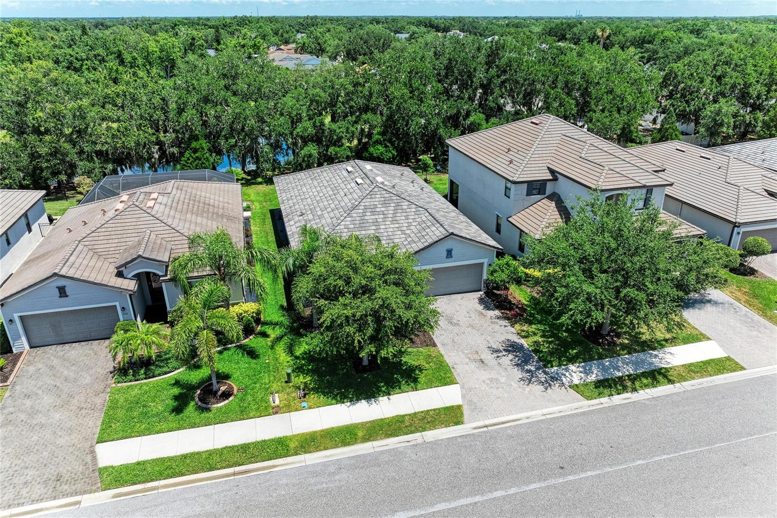 11515 SWEETGRASS DR, BRADENTON, FL — photo 45
