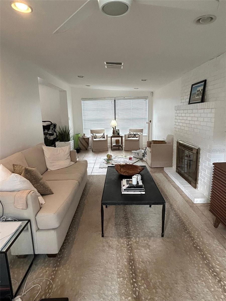 3214 W COACHMAN AVE, TAMPA, FL — photo 13