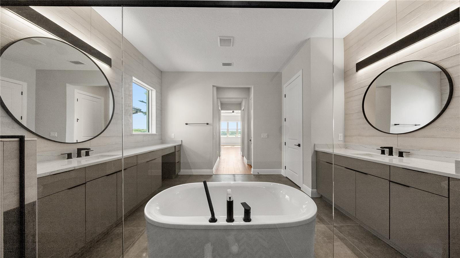 16808 BOLSENA DR, BELLA COLLINA, FL — photo 34