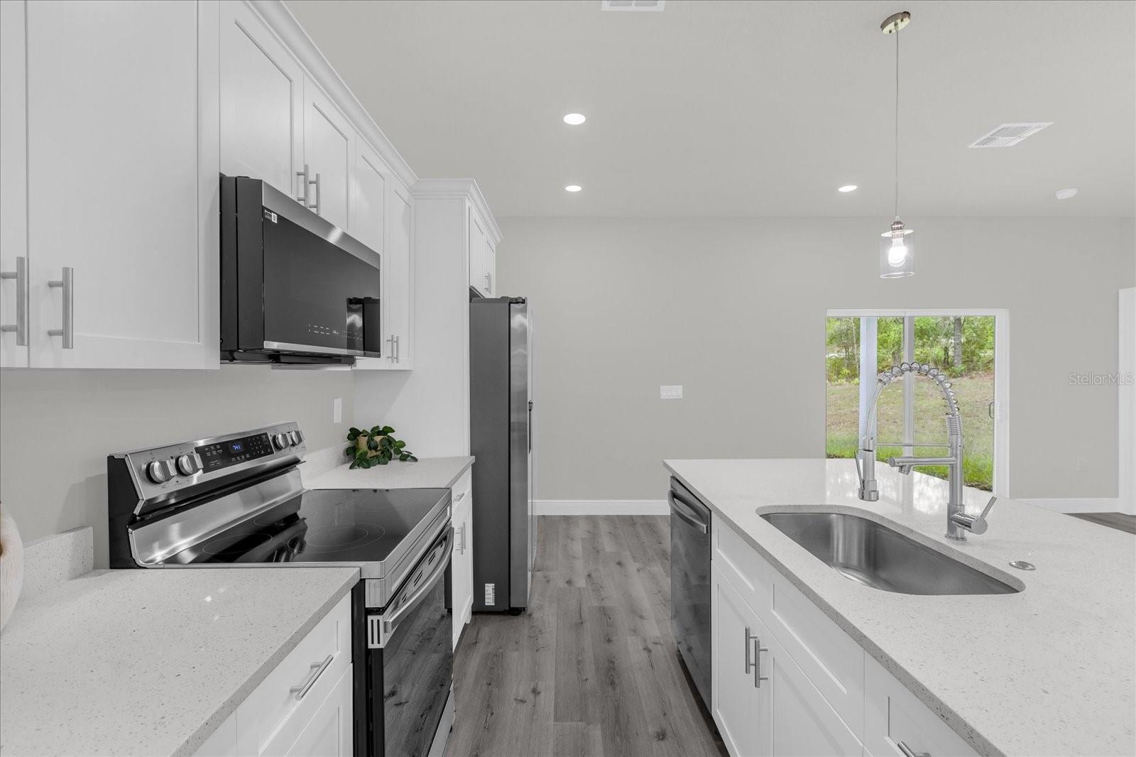 1233 W SHADY LN, DUNNELLON, FL — photo 12
