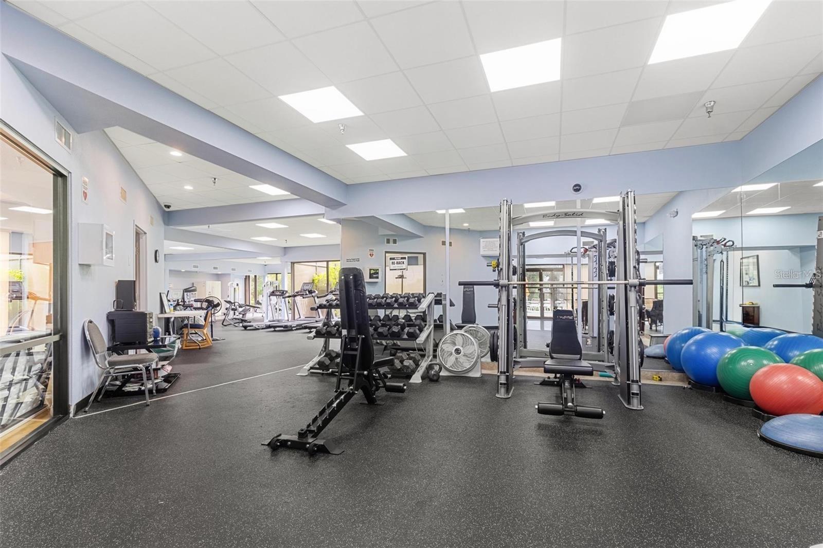 11235 KAPOK GRAND CIR, MADEIRA BEACH, FL — photo 27