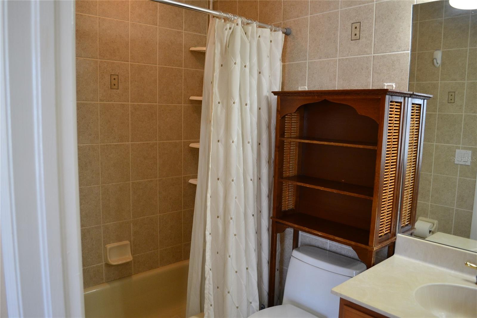 11235 KAPOK GRAND CIR, MADEIRA BEACH, FL — photo 20