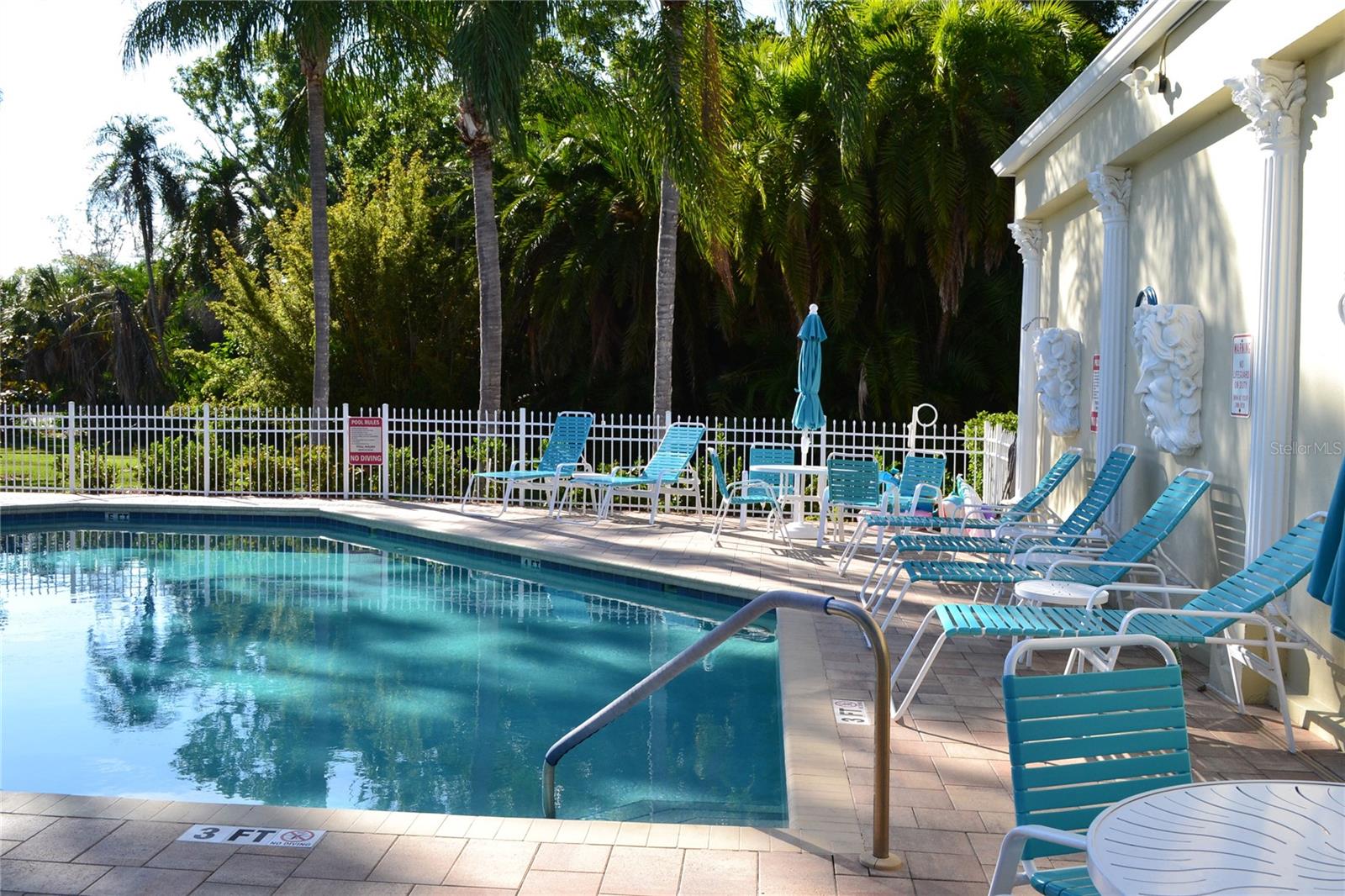 11235 KAPOK GRAND CIR, MADEIRA BEACH, FL — photo 24