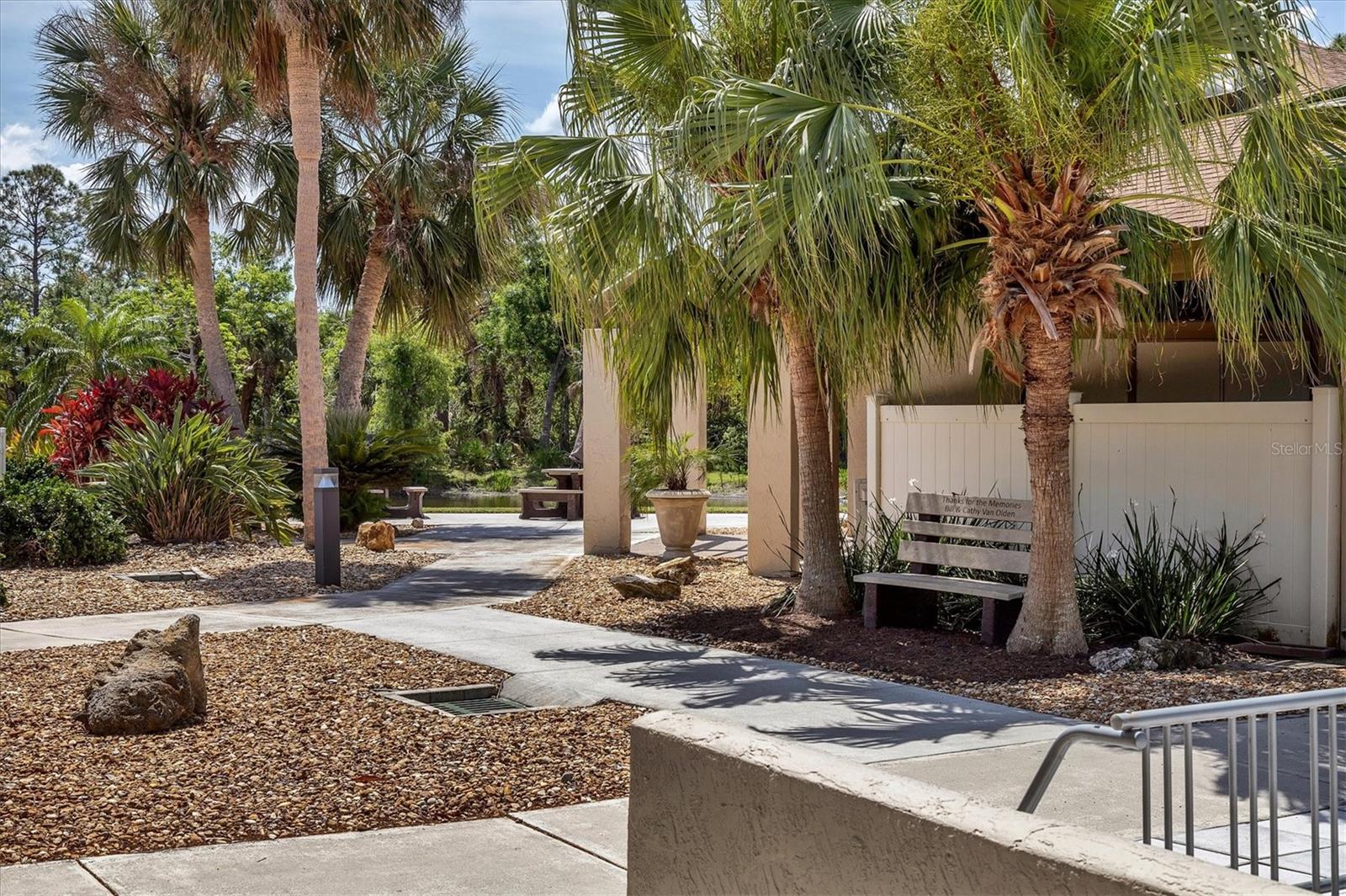 445 TOMOKA DR, ENGLEWOOD, FL — photo 45