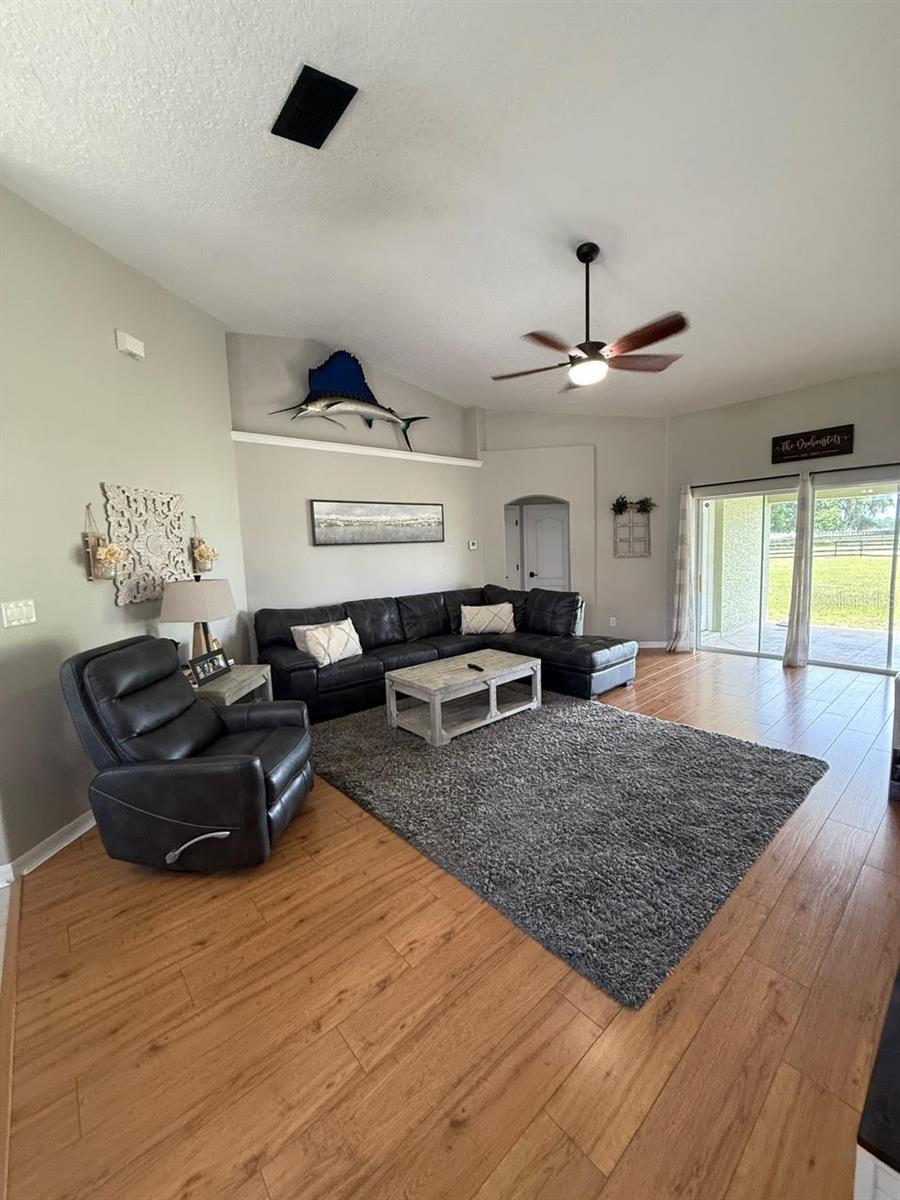 41430 ROGER GILES RD, UMATILLA, FL — photo 36