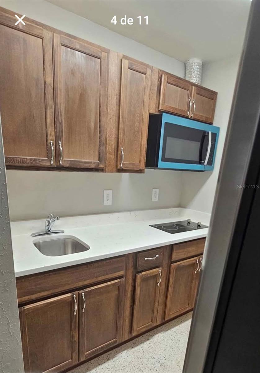 409 DEBRA DR, BRANDON, FL — photo 37
