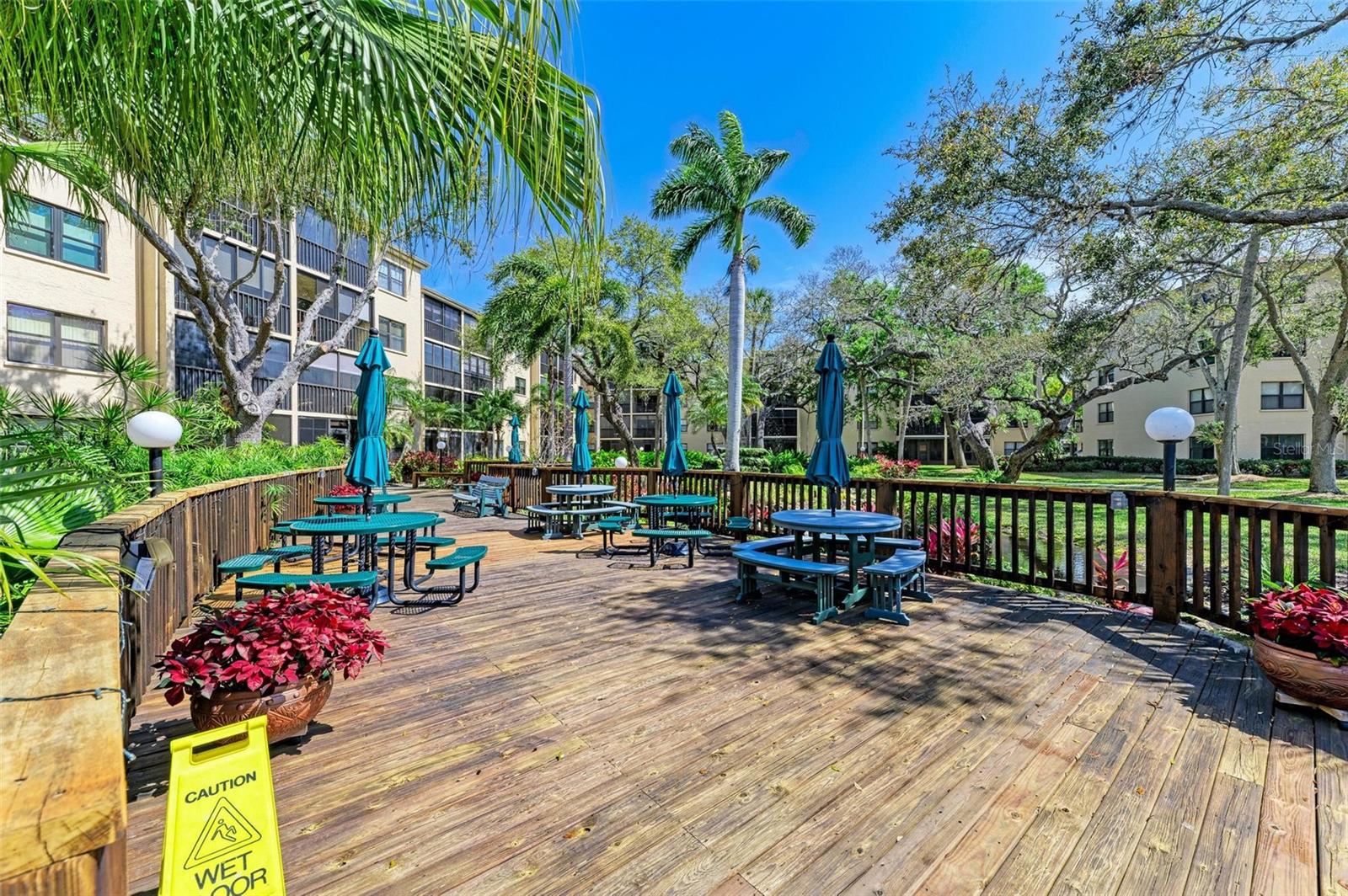 515 30TH AVE W #H201, BRADENTON, FL — photo 37