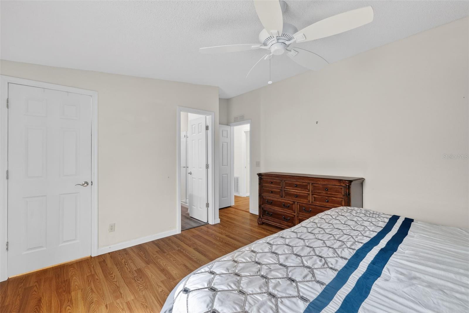 728 PRADO DR, LADY LAKE, FL — photo 33