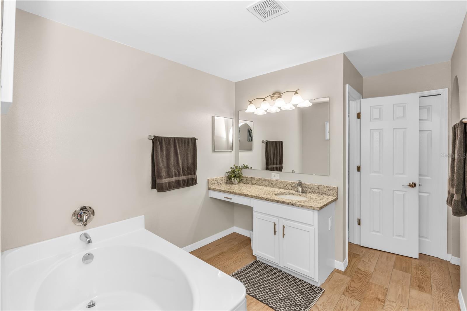 1874 CORNER MEADOW CIR, ORLANDO, FL — photo 21