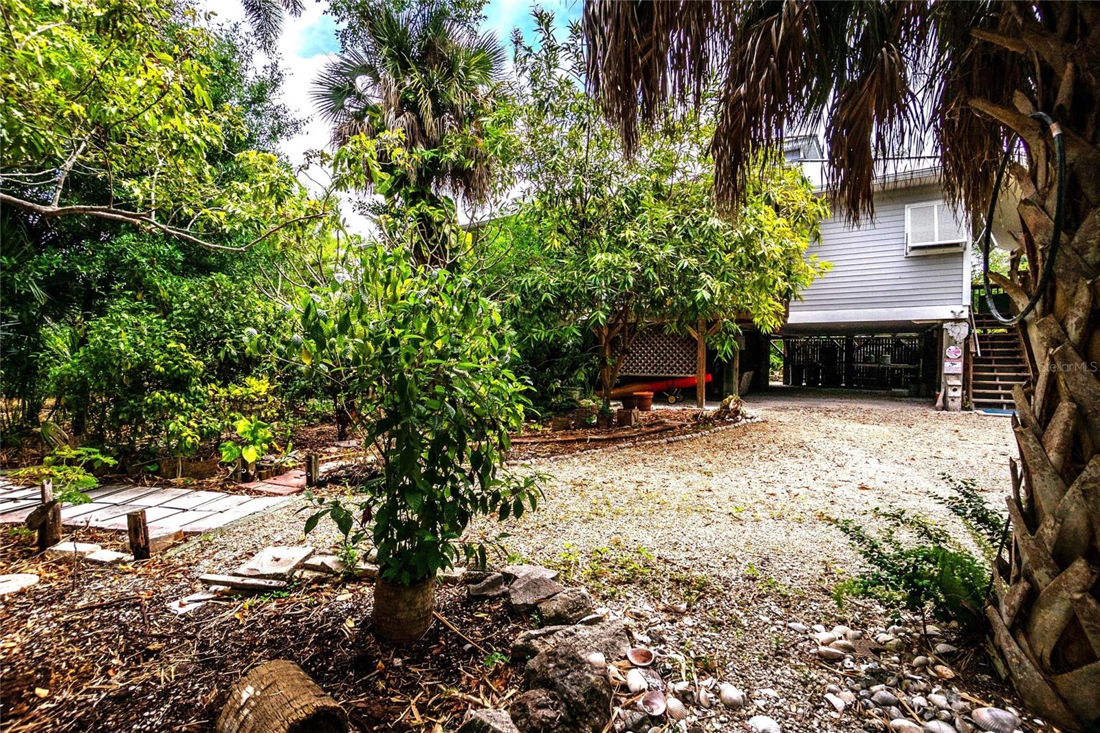 700 YALE ST, ENGLEWOOD, FL — photo 46