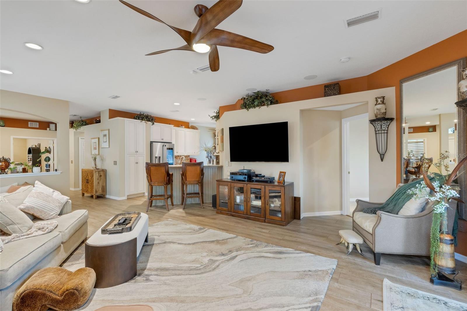 6242 BLUE RUNNER CT, LAKEWOOD RANCH, FL — photo 5