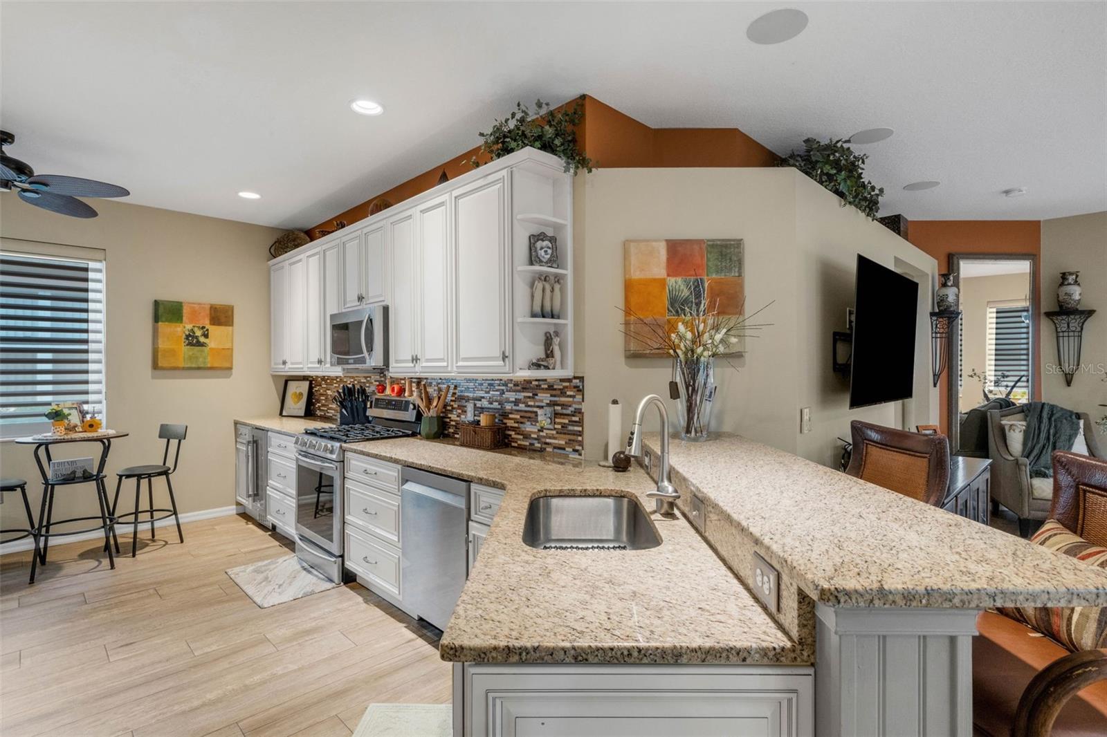 6242 BLUE RUNNER CT, LAKEWOOD RANCH, FL — photo 14