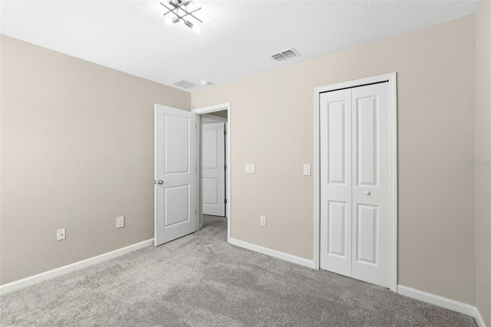 724 DARING DR, DAVENPORT, FL — photo 11