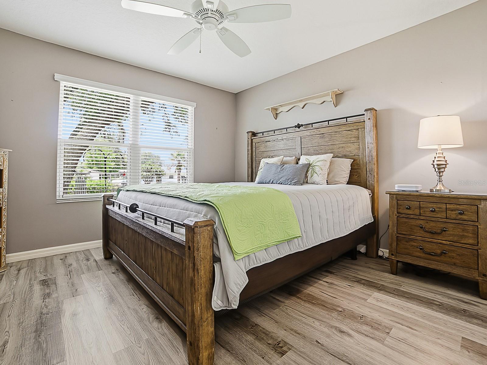 1033 ALOHA WAY, LADY LAKE, FL — photo 17