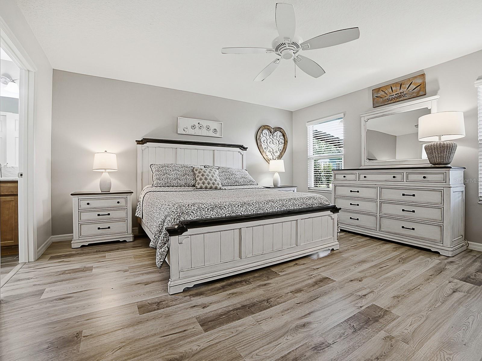 1033 ALOHA WAY, LADY LAKE, FL — photo 35