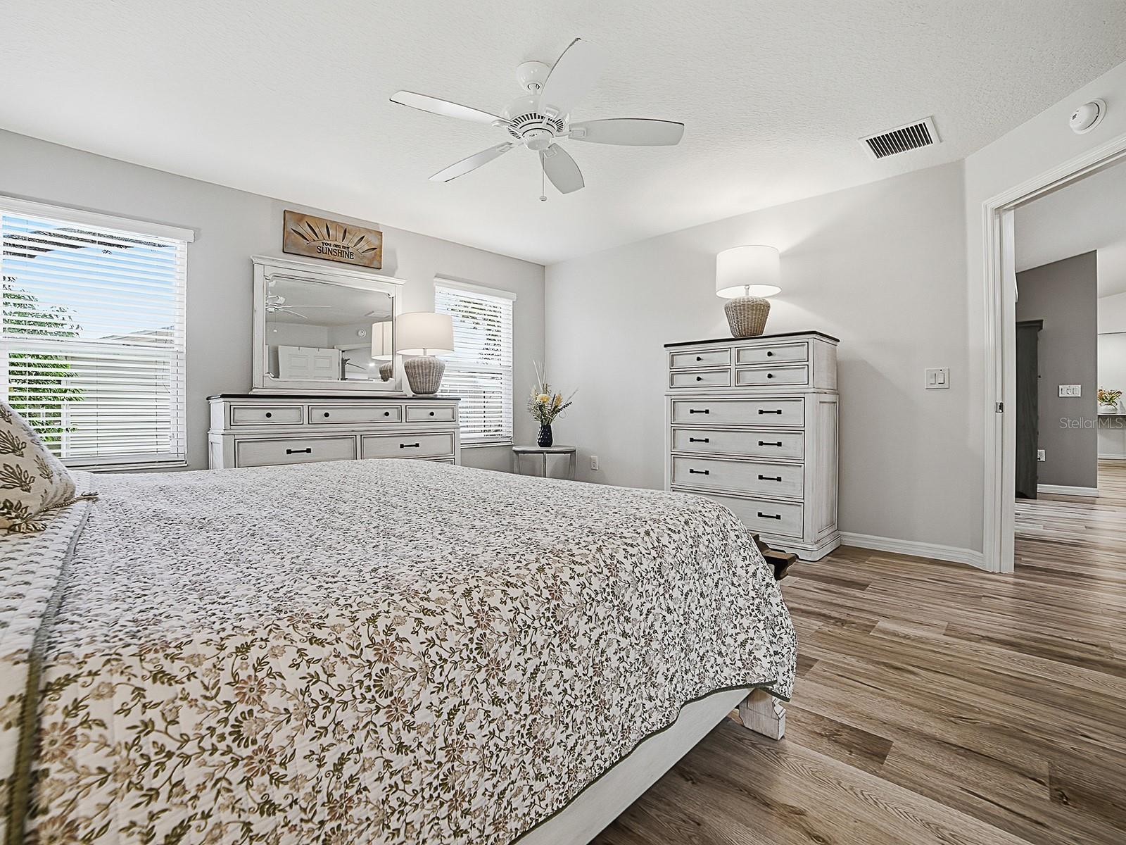 1033 ALOHA WAY, LADY LAKE, FL — photo 41